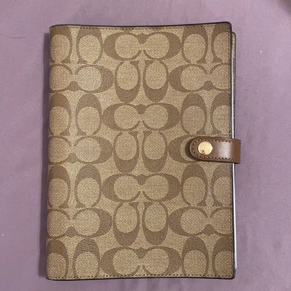 Coach notebook